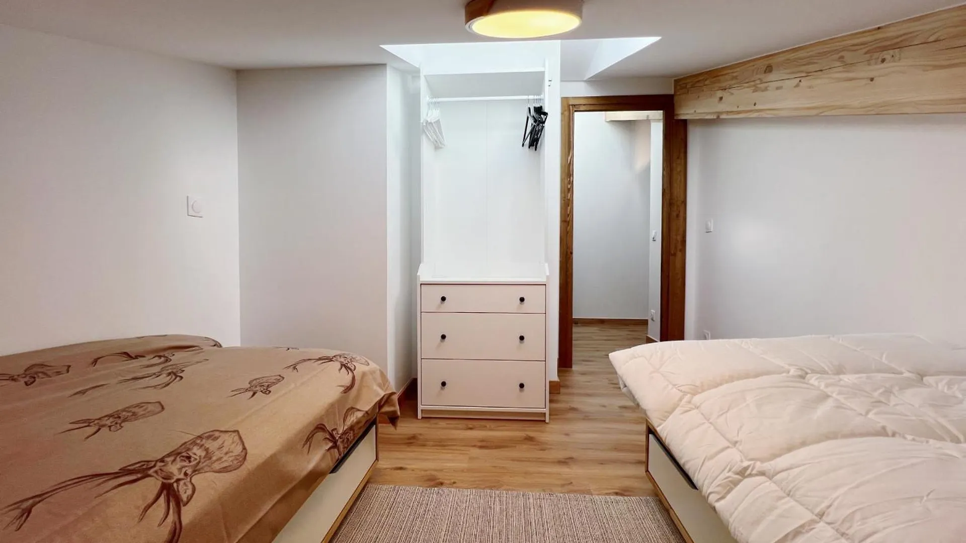 Charmant Duplex Avec Wi-Fi Et Parking Prive Aux Gets - Fr-1-671-263 Les Gets Apartment